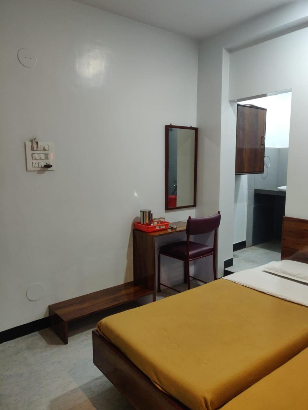 Hotel Parth Residency Kolhapur Exterior foto